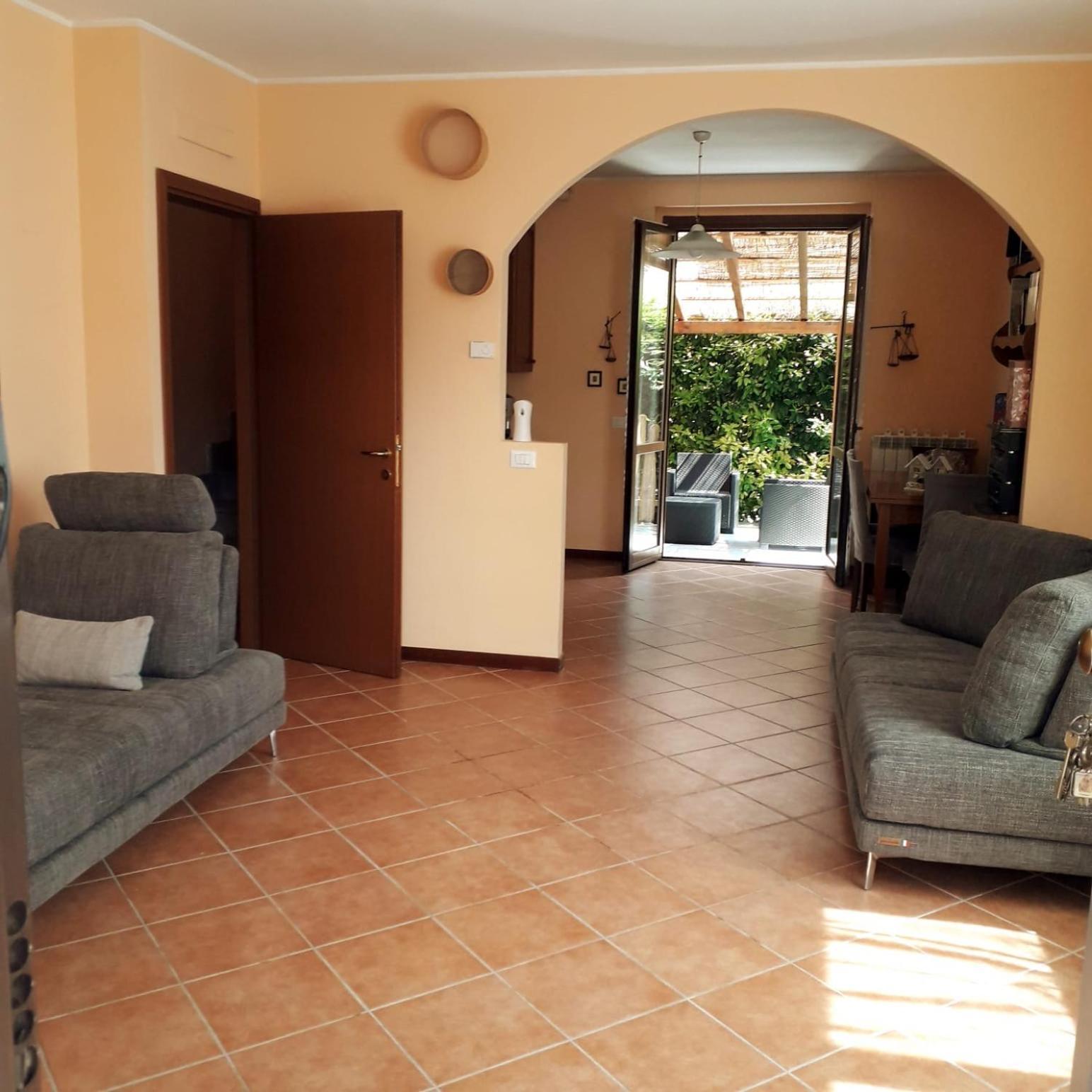 Beb Ulivo Bed & Breakfast Santa Giuletta Exterior photo